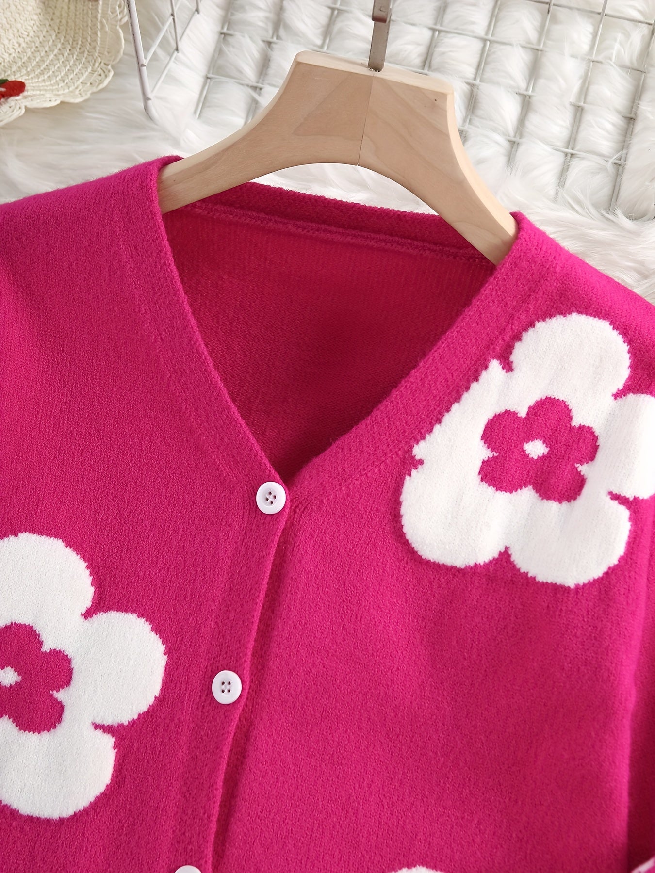 Girls Cute Batwing Sleeve Flowers Jacquard Button V-Neck Knit Cardigan Sweater Kids Fall/ Winter Clothes, Valentine's Day