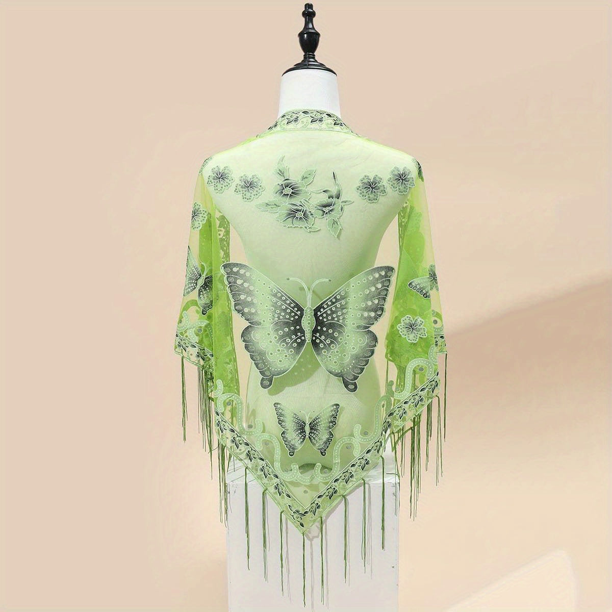 29.5"×55.1" Elegant Triangle Shawl - Breathable, Windproof, and Embroidered with Butterfly Flower Lace - Stylish Outdoor Accessory for Women