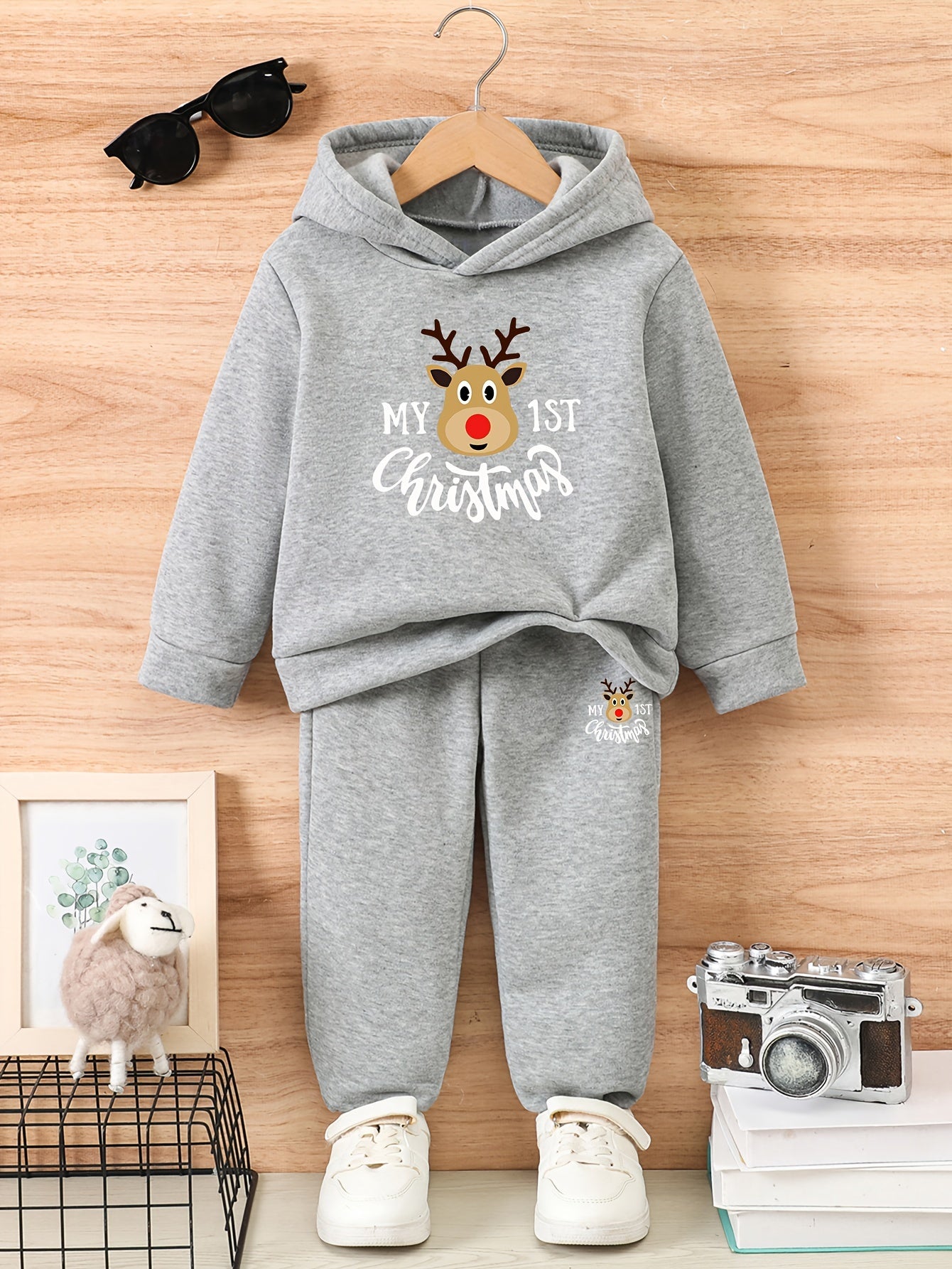 Cozy Boys' Christmas Hoodie & Joggers Set - Fleece-Lined, Warm Printed Outfit for Fall/Winter, Perfect for Outdoor