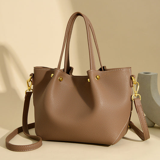 2025 Handbag bag women's fashion temperament bucket bag autumn and winter new simple large-capacity women's bag versatile soft leather commuter bag