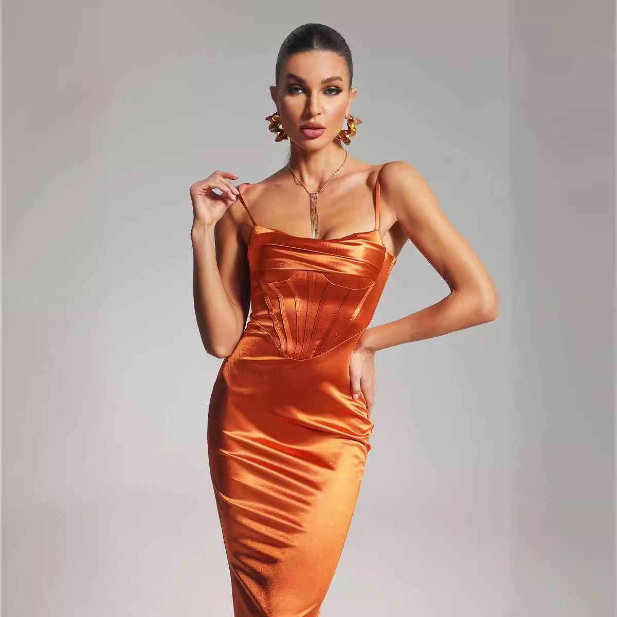 BENPAOLV [Advanced Beauty] Hip Lift Fishtail with Dress Dress 2025 Sexy Muse Temperament Sleeveless Party Dress