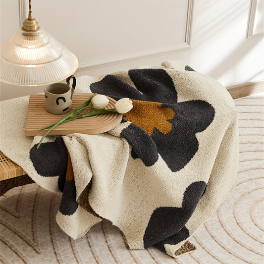 Stay Warm and Cozy with this Beautiful Nordic Flower Pattern Knitted Blanket!