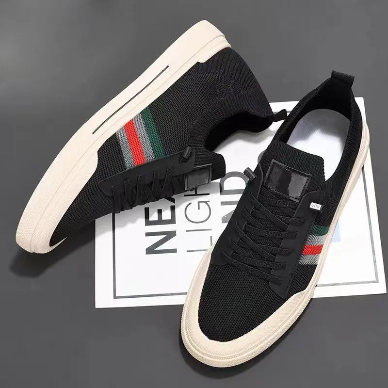 New style men's breathable mesh panel shoes for the spring and autumn seasons lazy people can step on work shoes casual canvas shoes comfortable and breathable